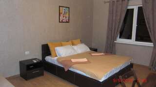 Гостевой дом Алистера Сухум Трехместный номер «Комфорт» с душем-26