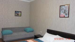 Гостевой дом Алистера Сухум Трехместный номер «Комфорт» с душем-31