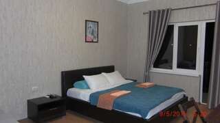 Гостевой дом Алистера Сухум Трехместный номер «Комфорт» с душем-65