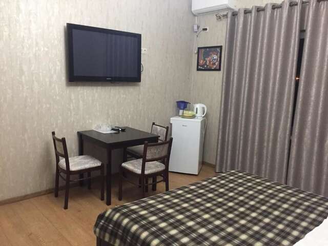 Гостевой дом Алистера Сухум-54